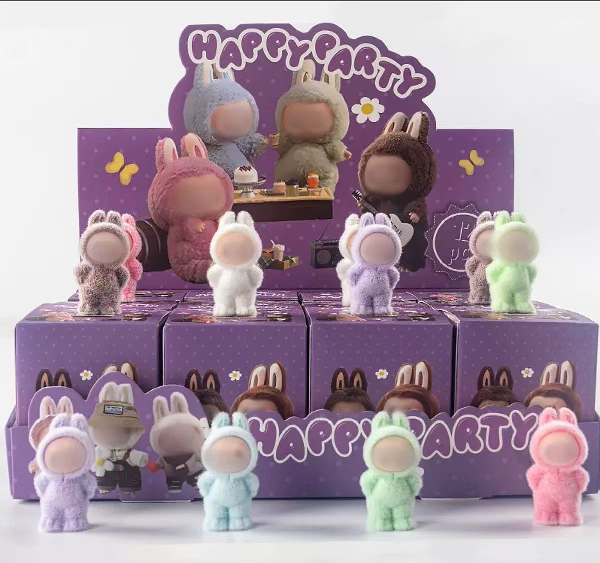 A.<0006> 限定ラブブシリーズ12個福袋　一箱